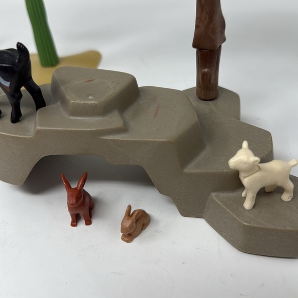 Playmobil Desert Landscape with Animals - Picture 8 of 10